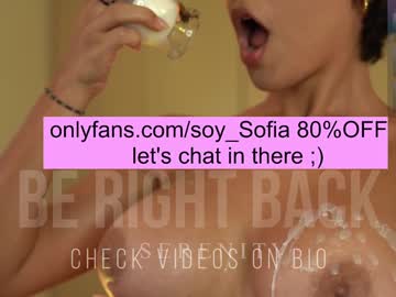 Foto porno soy_sofia descoperita pe video chat pe KUR.ro