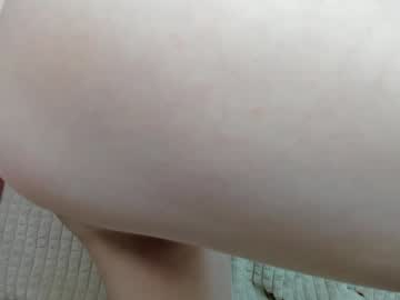 Foto porno squikt ne arata tot la camera pe KUR.ro