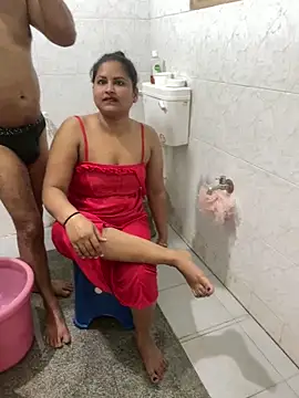 Foto porno Discutii intime cu stargroup pe KUR.ro