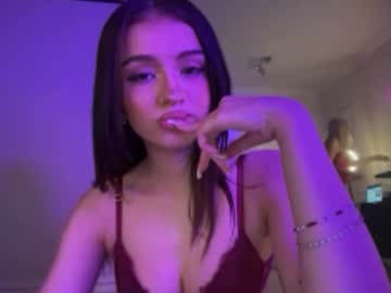 Foto porno stellapearl descoperita pe video chat pe KUR.ro