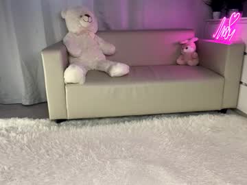 Foto porno sue_star se dezbraca la web pe Chaturbate pe KUR.ro