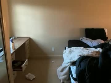 Foto porno Nebunii pe chat marca summerclarke2 pe KUR.ro