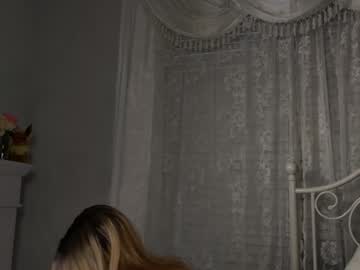 Foto porno sunluscious descoperita pe video chat pe KUR.ro