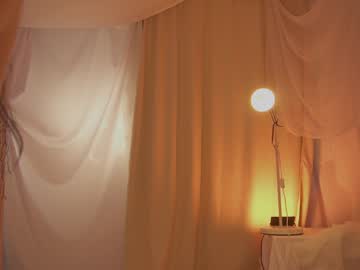 Foto erotica #1532216 pe KUR.ro