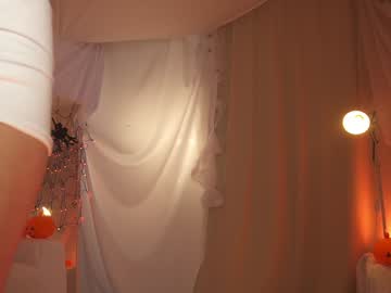 Foto erotica #1260582 pe KUR.ro