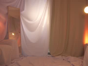 Foto erotica #1111230 pe KUR.ro