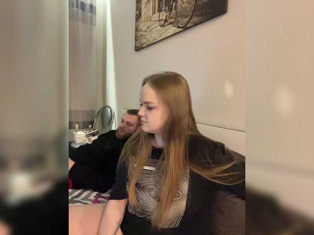 Foto porno sweet1sleep se dezbraca la web pe BongaCams pe KUR.ro