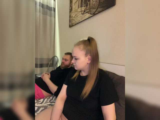 Foto porno sweet1sleep se dezbraca la web pe BongaCams pe KUR.ro