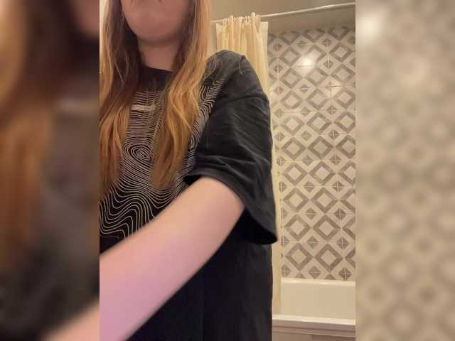 Foto porno sweet1sleep se dezbraca la web pe BongaCams pe KUR.ro