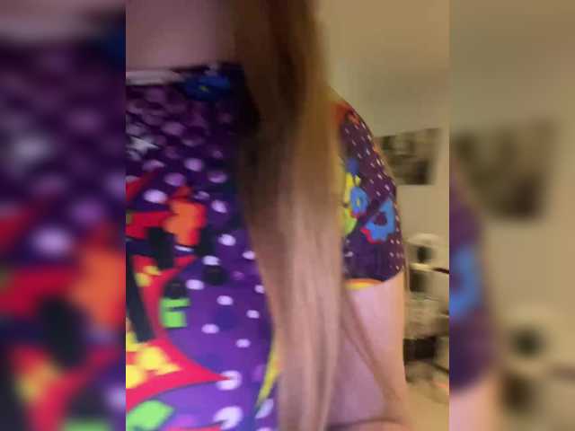 Foto porno sweet1sleep se dezbraca la web pe BongaCams pe KUR.ro