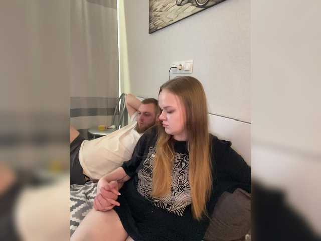 Foto porno sweet1sleep se dezbraca la web pe BongaCams pe KUR.ro