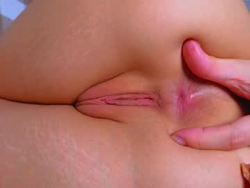 Foto erotica #2005830 pe KUR.ro