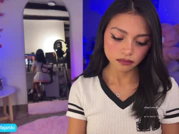 Foto porno Ce sexy este sweet_littleee pe KUR.ro
