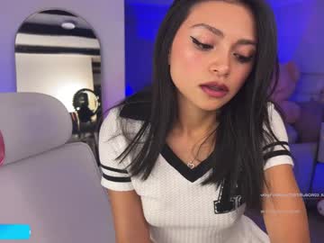 Foto porno Ce sexy este sweet_littleee pe KUR.ro