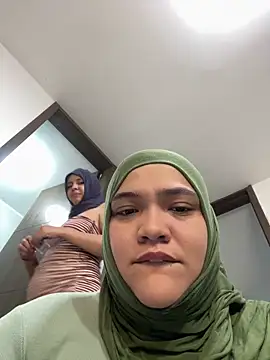 Foto porno sweetmuslim01 vrea sex pe StripChat pe KUR.ro