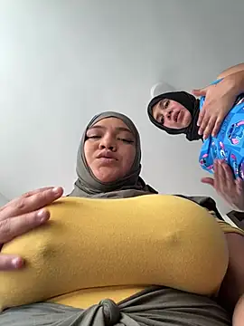 Foto porno sweetmuslim01 vrea sex pe StripChat pe KUR.ro