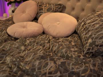 Foto porno Sex online cu sweety_rinushka_ pe KUR.ro