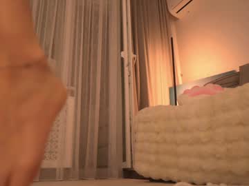 Foto porno Ganduri murdare cu sweety_rinushka_ pe KUR.ro