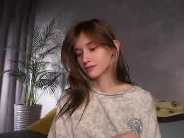 Foto porno taitehambelton descoperita pe video chat pe KUR.ro