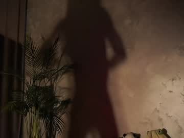 Foto porno taitehambelton descoperita pe video chat pe KUR.ro