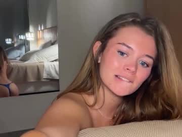 Foto erotica #1355128 pe KUR.ro