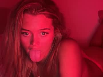 Foto porno Discutii intime cu taliavaine pe KUR.ro