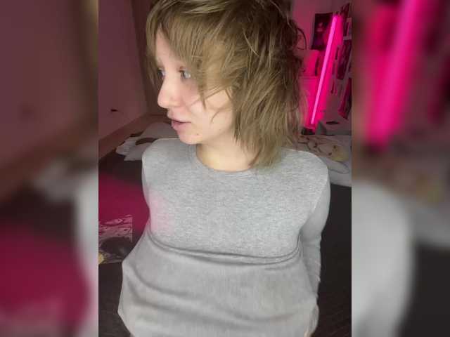 Foto porno Fantezii cu tamagotchigirl pe BongaCams pe KUR.ro