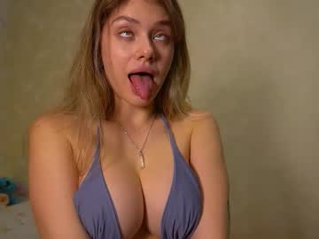 Foto porno tastypoint descoperita pe video chat pe KUR.ro