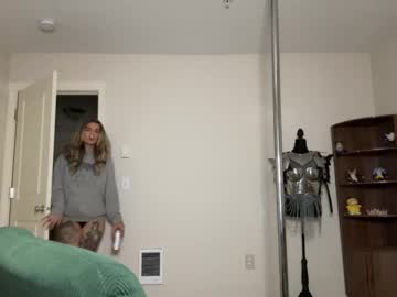 Foto porno Sex online cu teamtragic pe KUR.ro