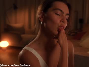 Foto erotica #1212019 pe KUR.ro