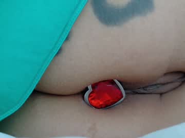 Foto porno Ganduri murdare cu theislandgirl pe KUR.ro