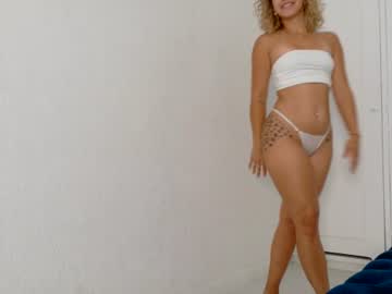 Foto erotica #4264021 pe KUR.ro