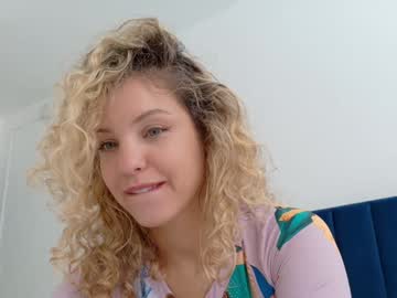 Foto porno Ganduri murdare cu theislandgirl pe KUR.ro
