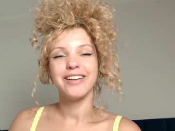 Foto porno Nebunii pe chat marca theislandgirl pe KUR.ro