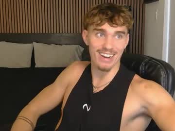 Foto porno Nebunii pe chat marca thenicoryder pe KUR.ro