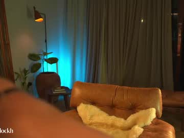 Foto porno Discutii intime cu tifalock_ pe KUR.ro