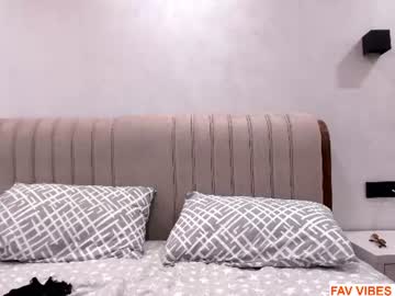 Foto porno Fantezii cu tinykimm pe Chaturbate pe KUR.ro