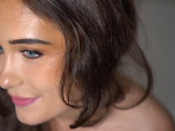 Foto erotica #1375148 pe KUR.ro