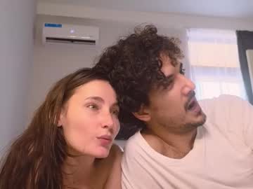 Foto porno Sex online cu trying2fit pe KUR.ro