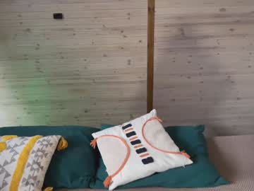 Foto porno twixsex descoperita pe video chat pe KUR.ro