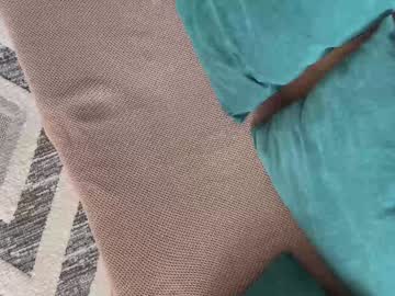 Foto porno twixsex descoperita pe video chat pe KUR.ro