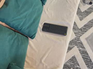 Foto porno twixsex descoperita pe video chat pe KUR.ro