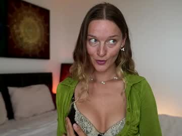 Poza Erotica #2050495 - Dimensiune completa