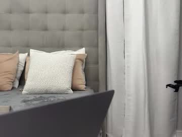 Foto porno urgfmandy descoperita pe video chat pe KUR.ro