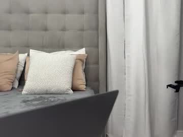 Foto porno urgfmandy descoperita pe video chat pe KUR.ro