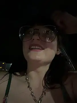 urpuppymoon vrea sex pe StripChat