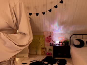 Foto porno Nebunii pe chat marca uwunikaa pe KUR.ro