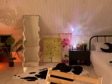 Foto porno Nebunii pe chat marca uwunikaa pe KUR.ro