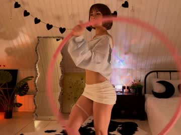 Foto porno Nebunii pe chat marca uwunikaa pe KUR.ro