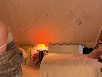 Foto porno Nebunii pe chat marca uwunikaa pe KUR.ro
